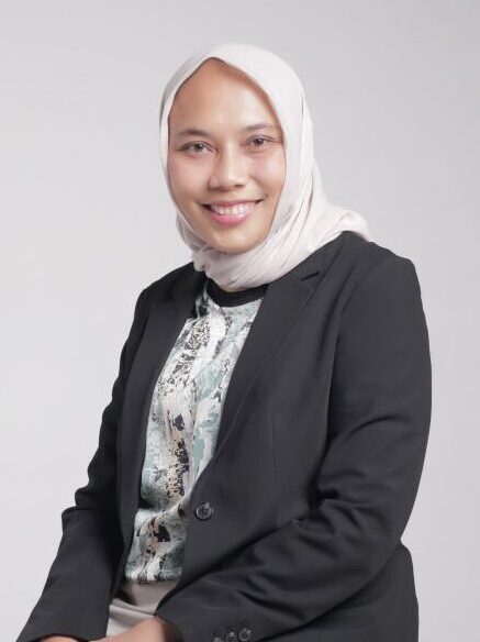 Tia Rahmi Fitriasari